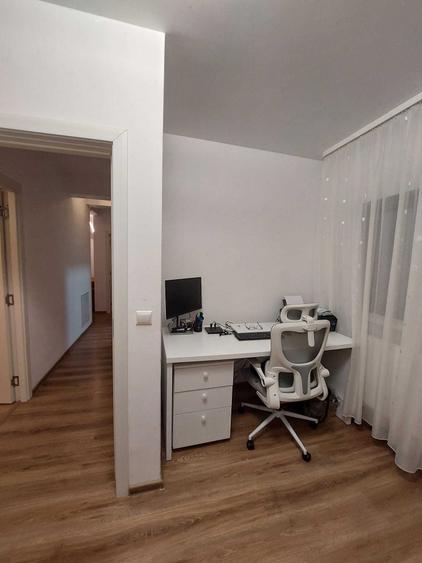 Apartament cu 3 camere decomandat în Lunca Cetățuii