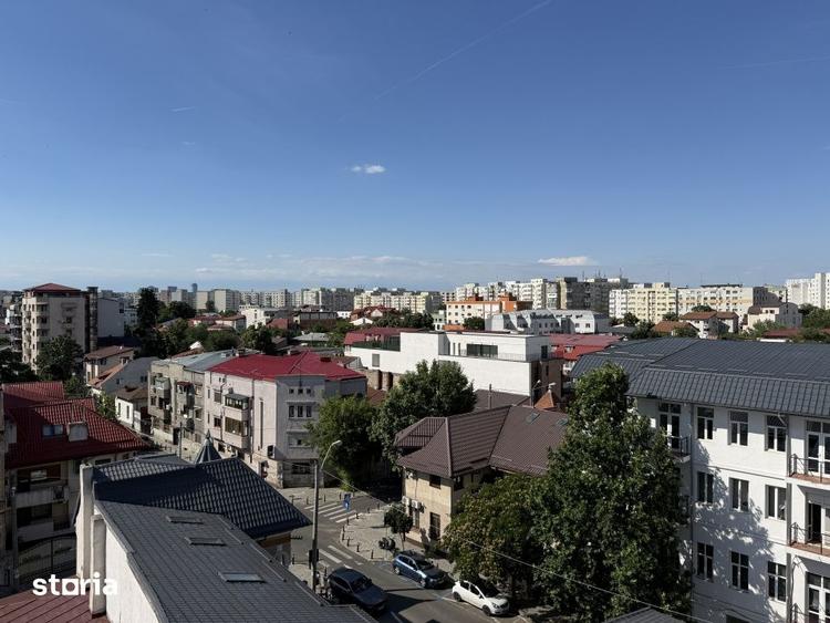 Apartament cu 4 camere în Moșilor