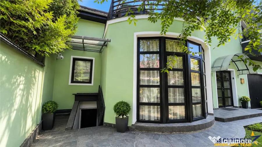 Vila individuala, arhitectura aparte, garaj, terasa, balcon - 3