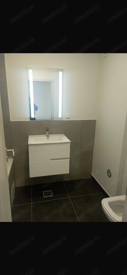 Apartament cu 2 camere decomandat în Florești