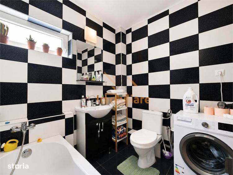 Apartament cu 3 camere decomandat în Sânmartin