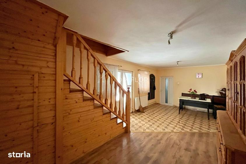 Casă cu 2 camere în Praid