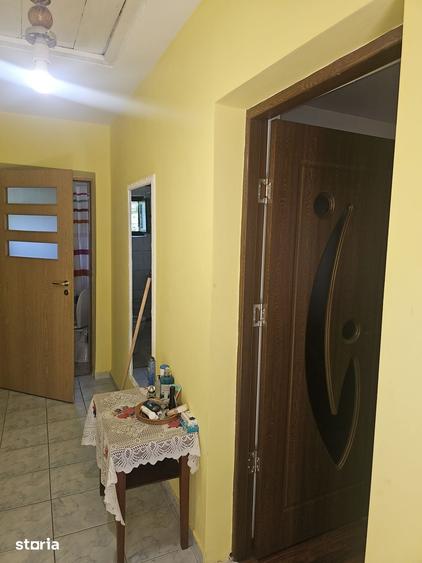 Casă cu 3 camere cu Teren 1000 Mp în Lunca Cetățuii