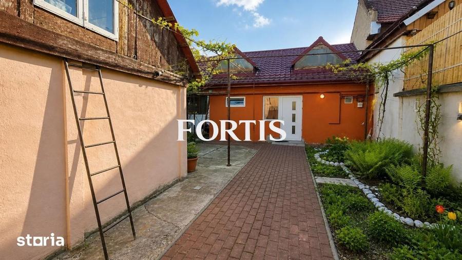 Casa de vanzare 3 camere in Fagaras, zona centrala - 7