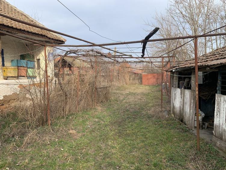Casă cu 2 camere în Scăpău