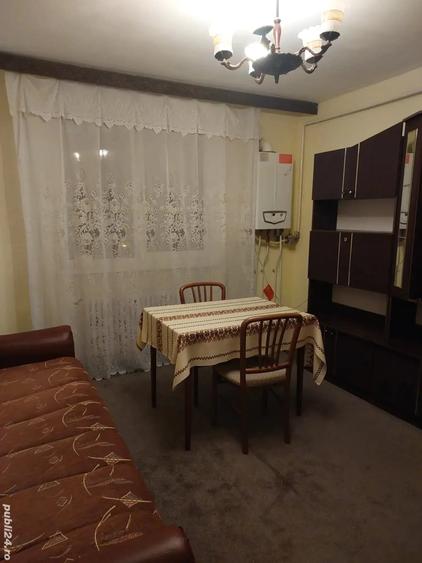 Apartament cu 2 camere decomandat în Mărăței