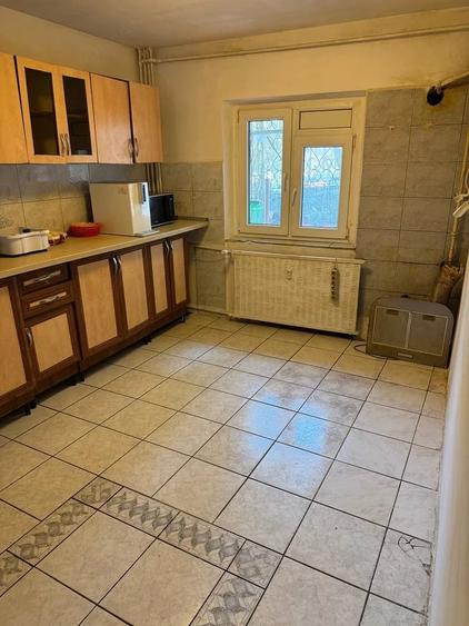 Apartament cu 2 camere decomandat, mobilat în Rahova