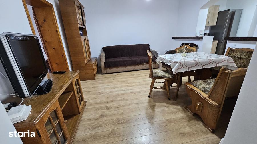 Casă cu 4 camere cu Teren 500 Mp în Iosia
