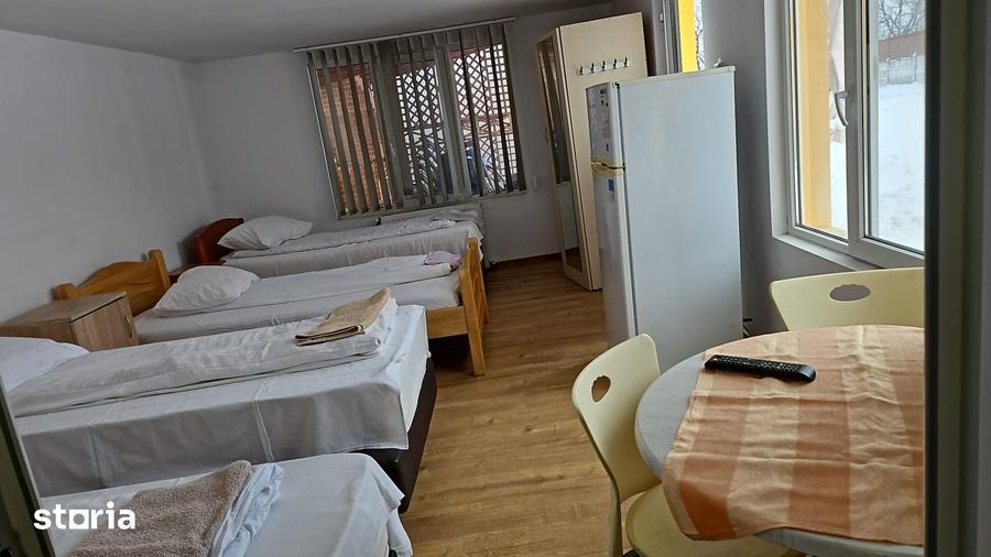 Apartament cu 10 camere în Odoreu