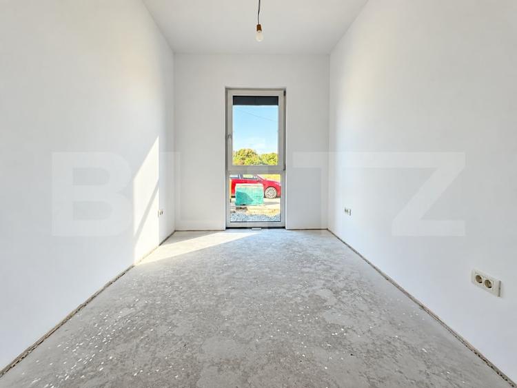 Duplex cu 5 camere cu Canalizare în Dumbrăvița