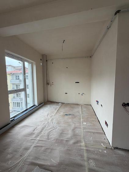 Apartament in bloc nou , semifinisat 2 camere etaj 2 zona Cetatii! - 2