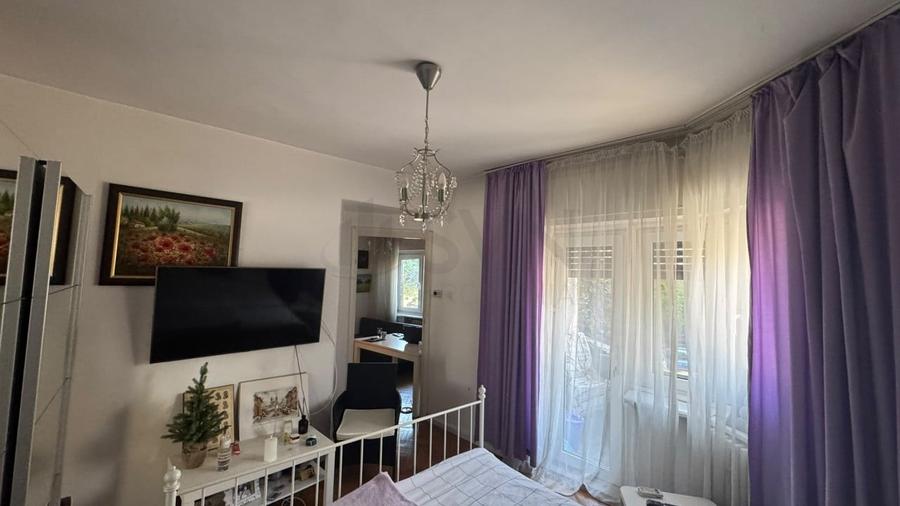 Apartament cu 2 camere semidecomandat în Cișmigiu
