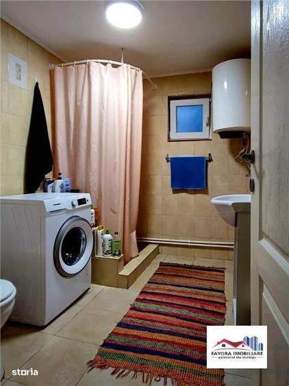 Casă cu 4 camere cu Teren 500 Mp în Lunca