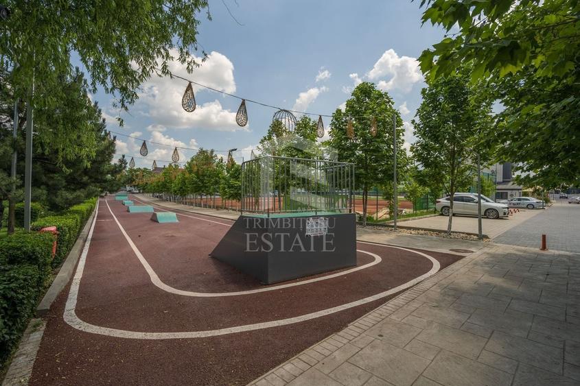 Apartament cu 3 camere decomandat, mobilat în Tunari