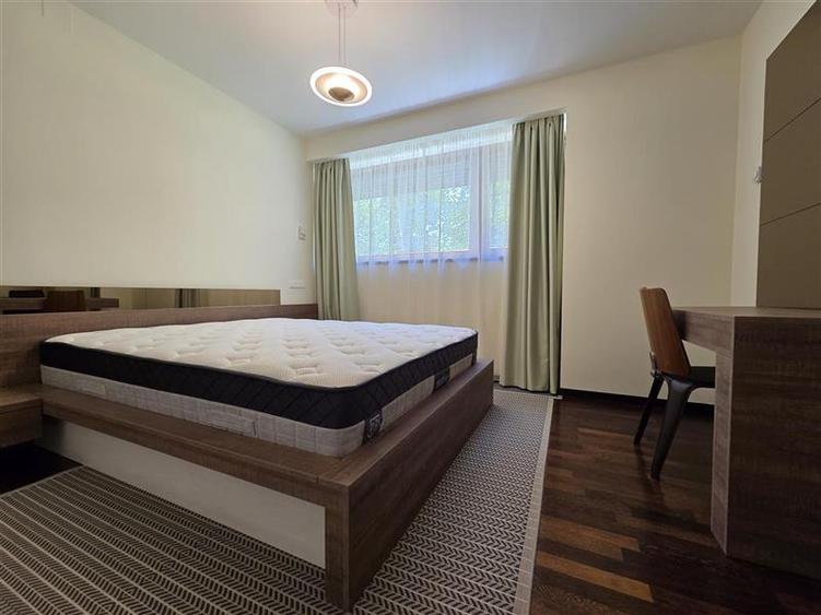 Apartament cu 2 camere semidecomandat, mobilat în Drumul Poienii