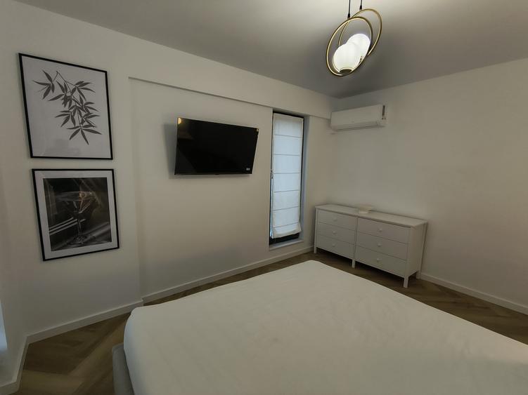 Apartament cu 3 camere decomandat, mobilat în Stadion