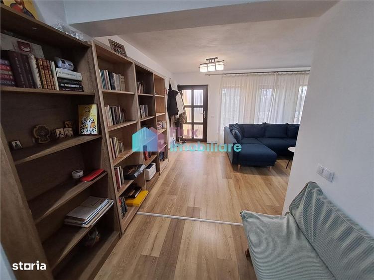 Casă cu 4 camere în Bulai
