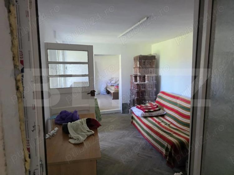 Casă individuală cu 3 camere cu Teren 1820 Mp în Găești