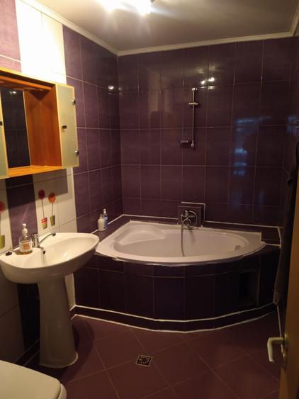 Apartament cu 2 camere decomandat în Ludoș