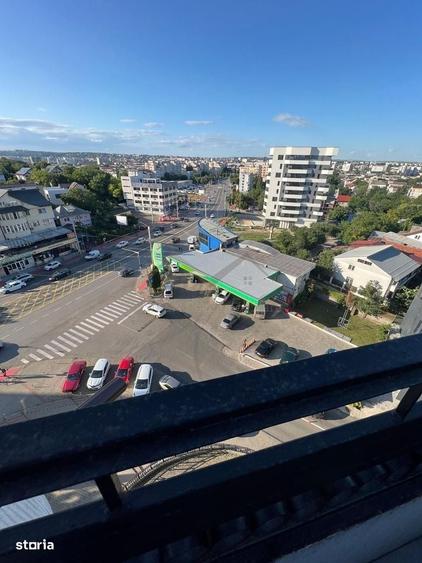 Apartament cu 4 camere în Nicolina