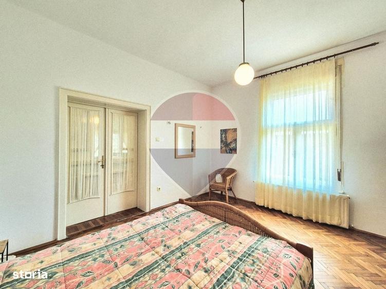 Casă cu 3 camere în Bârzești