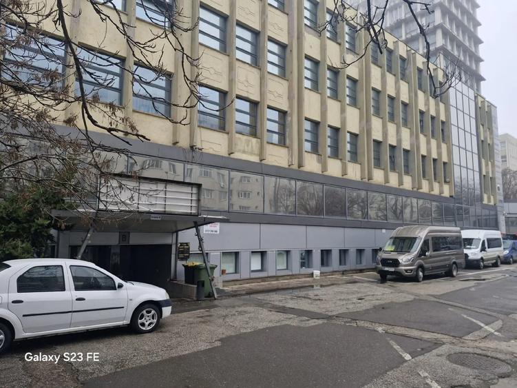 Spațiu comercial, de 50 mp, în Olteniței