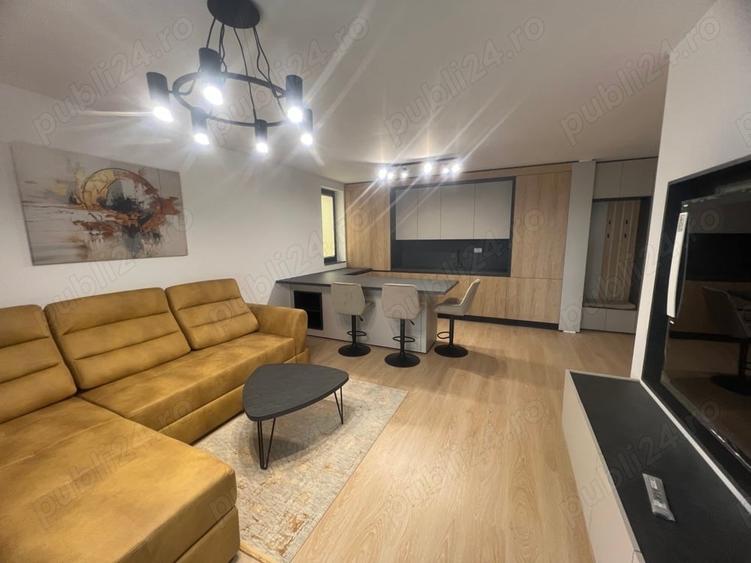 Apartament cu 2 camere decomandat în Faleza Nord