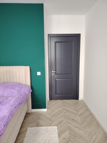 Apartament cu 3 camere decomandat în Florești