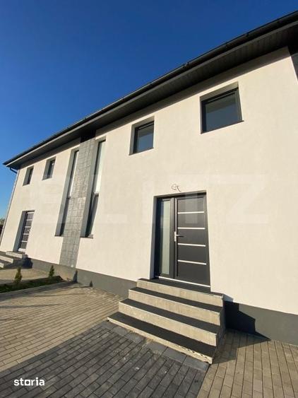 Casă cu 4 camere cu Teren 250 Mp în Dumitra