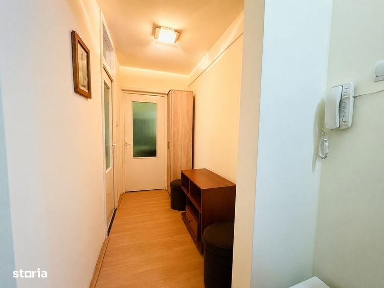 Apartament cu 2 camere semidecomandat în Aradului