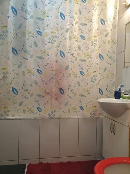 Apartament cu 3 camere decomandat, mobilat în Micro 16