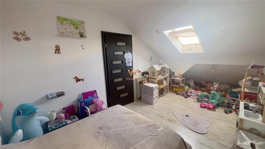 Apartament cu 3 camere nedecomandat în Lazaret