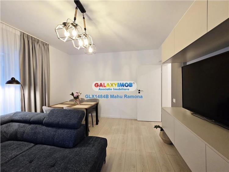 Apartament cu 3 camere decomandat, mobilat în Central