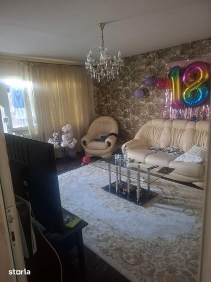 Apartament 4 camere cu balcon ?i aer condi?ionat - 4