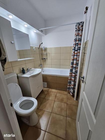 Apartament cu 2 camere semidecomandat în Ultracentral