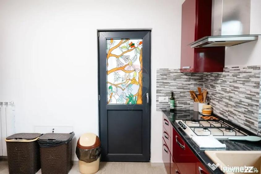 Casă cu 5 camere cu Teren 4242 Mp în Lunca (Vânători-Neamț)