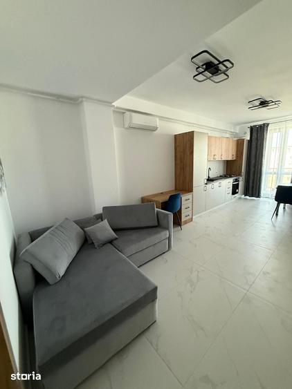 Intrare Obcini - Microapartament cu 2 camere semidecomandate. - 3