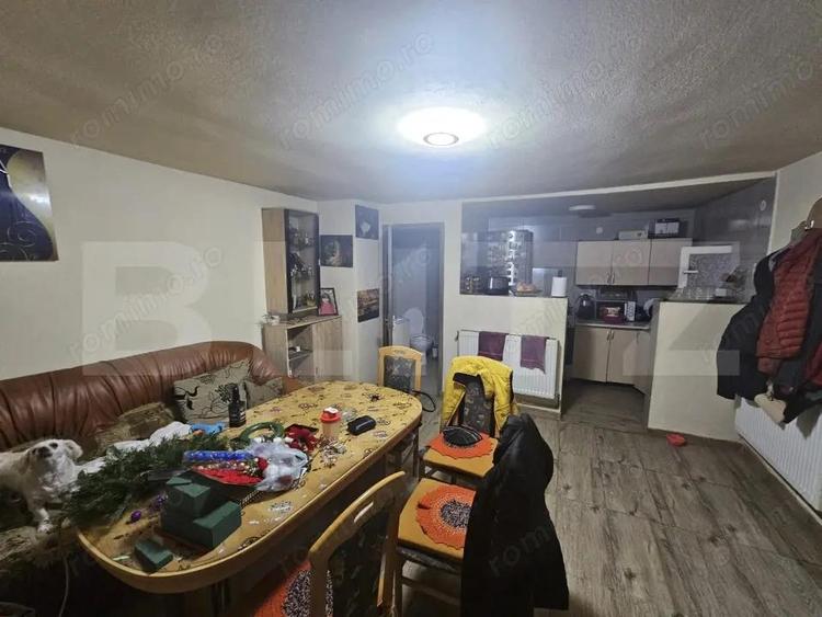 Casa de vanzare cu 3 camere, zona centrala, Campeni - 9