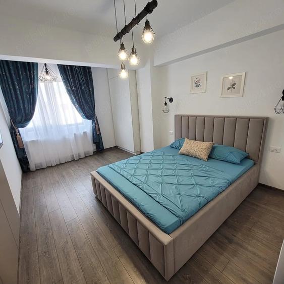 Garsonieră decomandată în Central