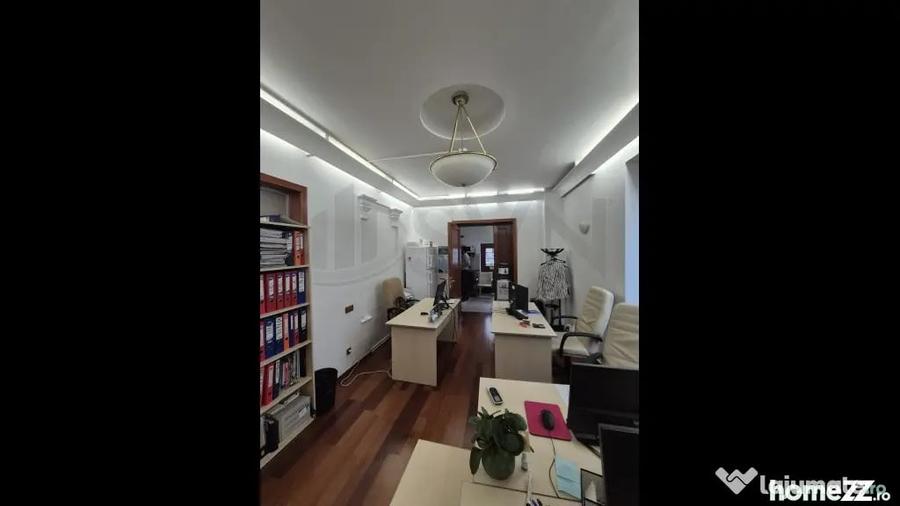 Casă cu 7 camere cu Teren 420 Mp în Dorobanți