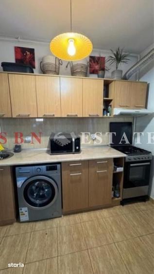 Apartament cu 2 camere decomandat în Titan