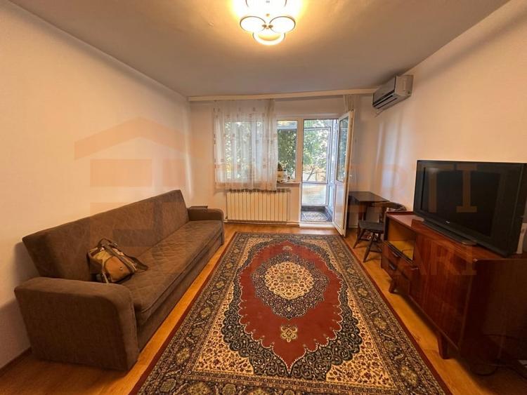 Apartament cu 3 camere semidecomandat în Tomis Nord
