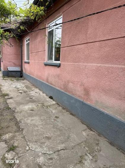 Casă cu 3 camere cu Teren 339 Mp în Central