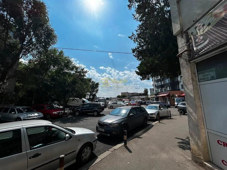 Spațiu comercial, de 48 mp, în Nicolina