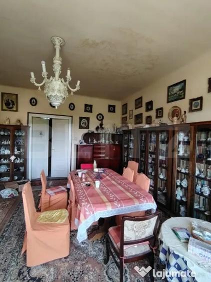 Casă cu 4 camere cu Teren 350 Mp în Central