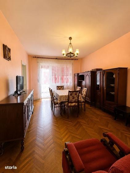 Apartament 2 camere,ultracentral intr-un bloc tip asociatie - 1