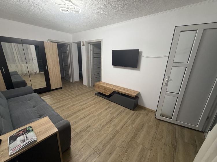 Apartament cu 2 camere în Valu lui Traian