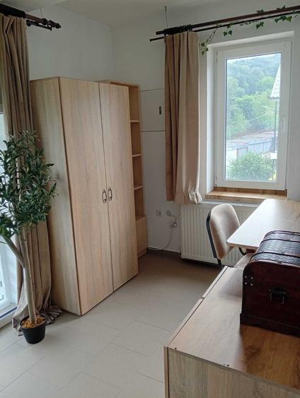 Apartament cu 2 camere semidecomandat în Sud