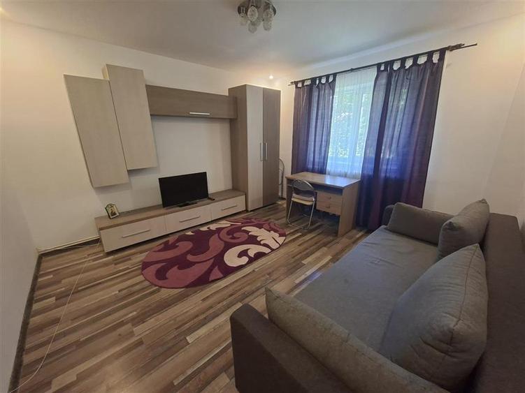 Apartament cu 2 camere semidecomandat în Copou