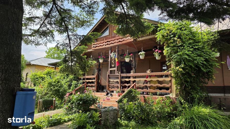 Casă cu 3 camere cu Teren 5063 Mp în Călugăreni